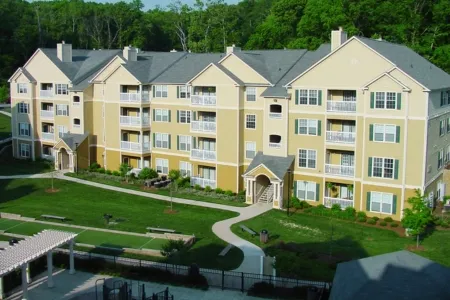 Apartment Complex Pressure Washing