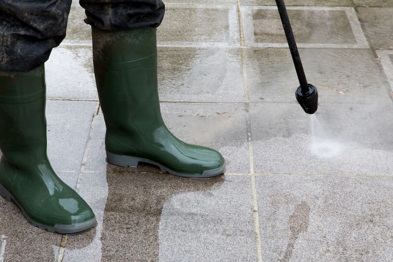 Pressure Washing vs. Soft Washing – Everything You Need To Know